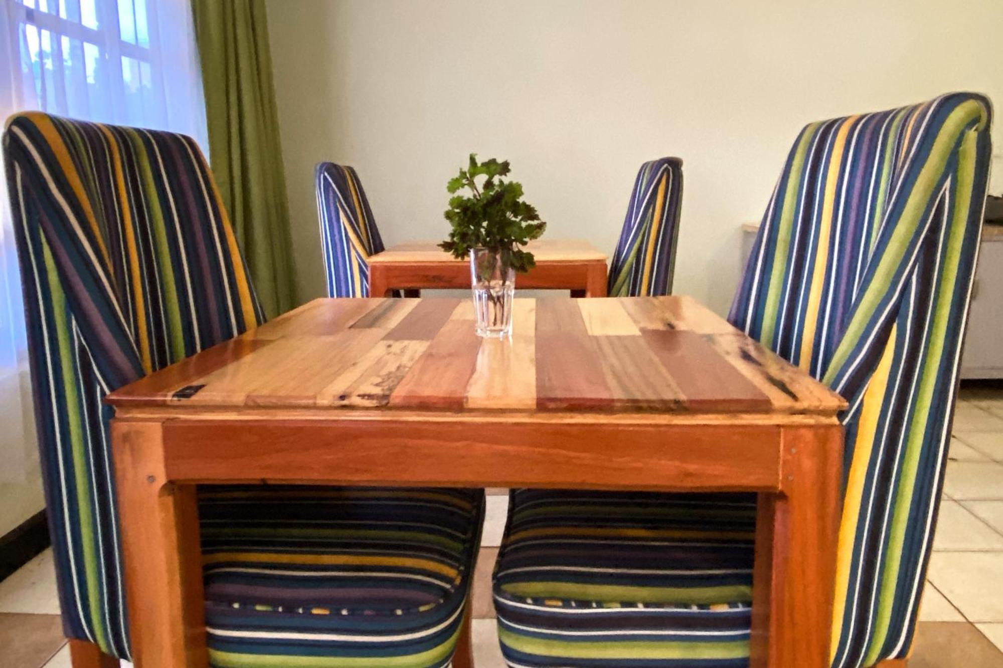 Tulia Lodge Eldoret Ngoại thất bức ảnh